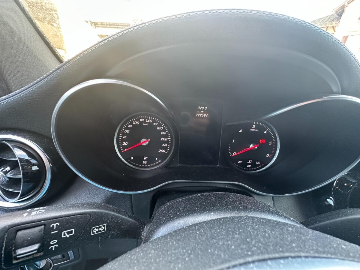 T9