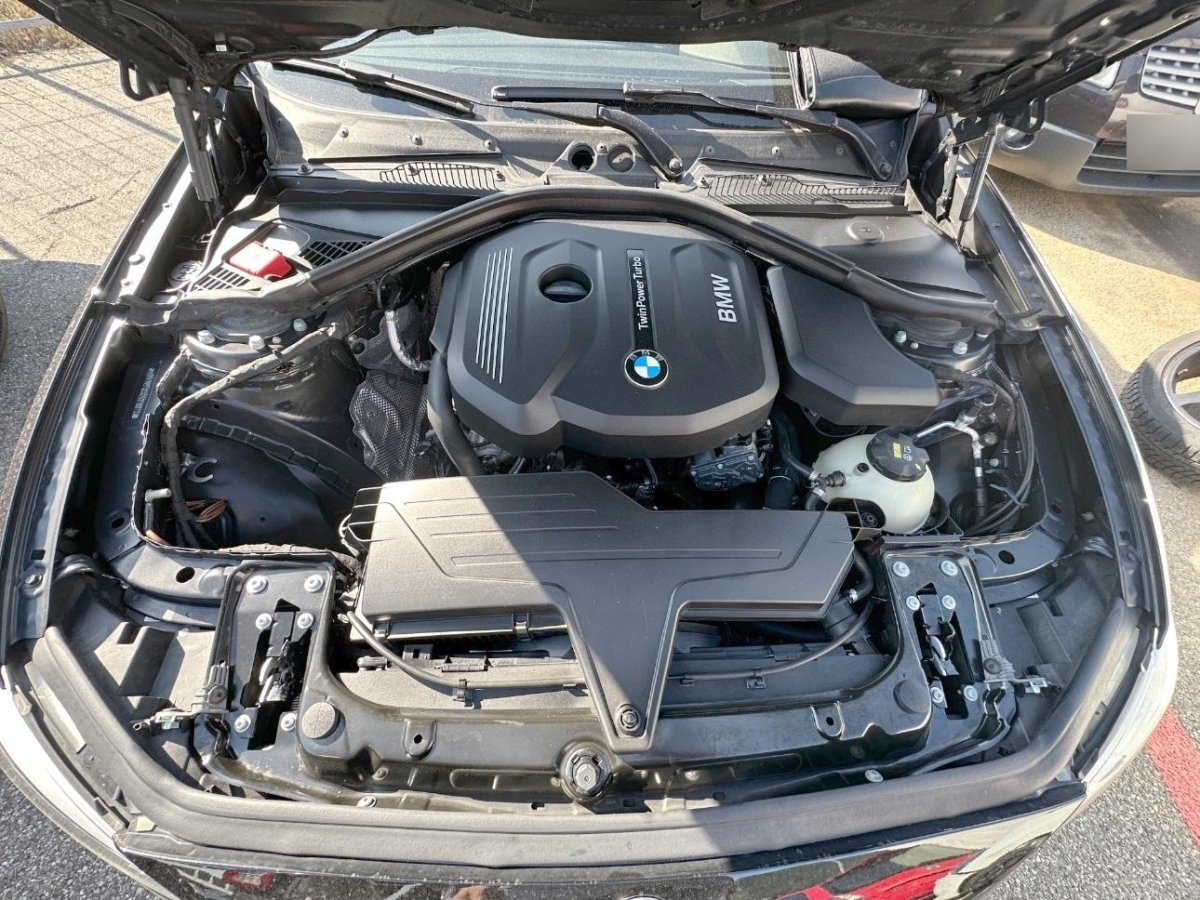 T12