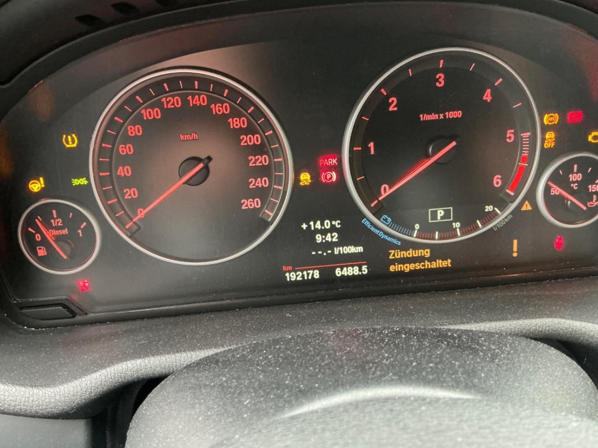 T8