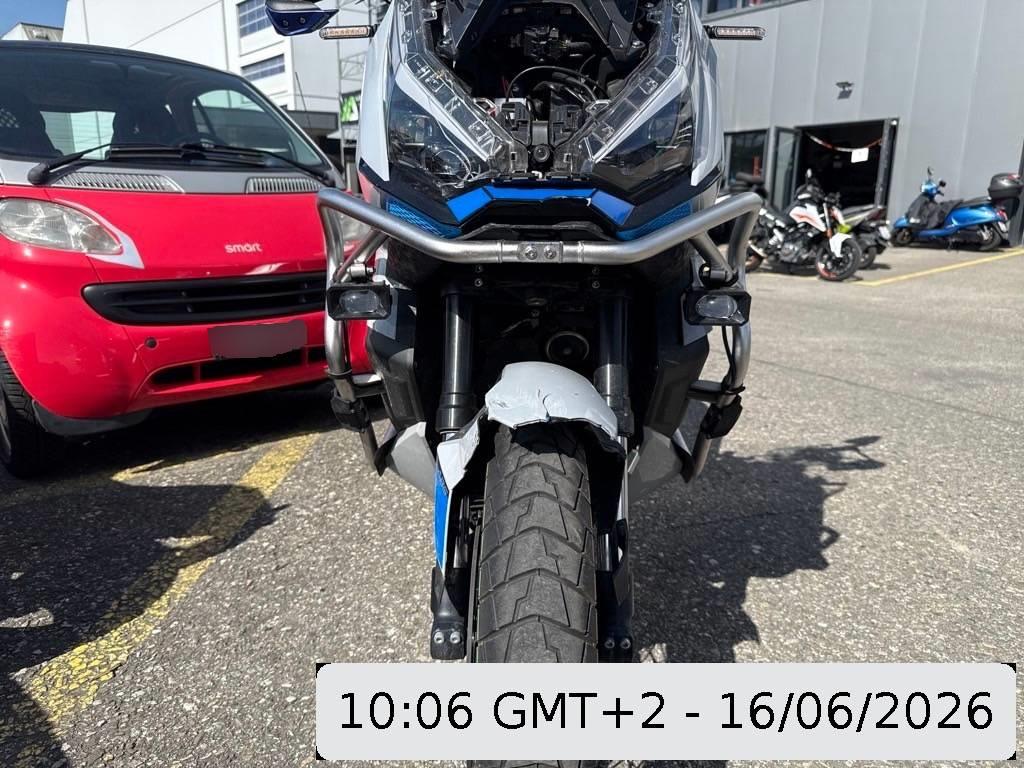 T10