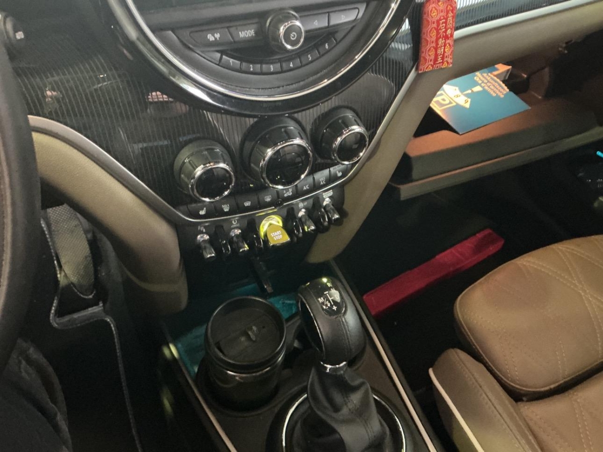 T8