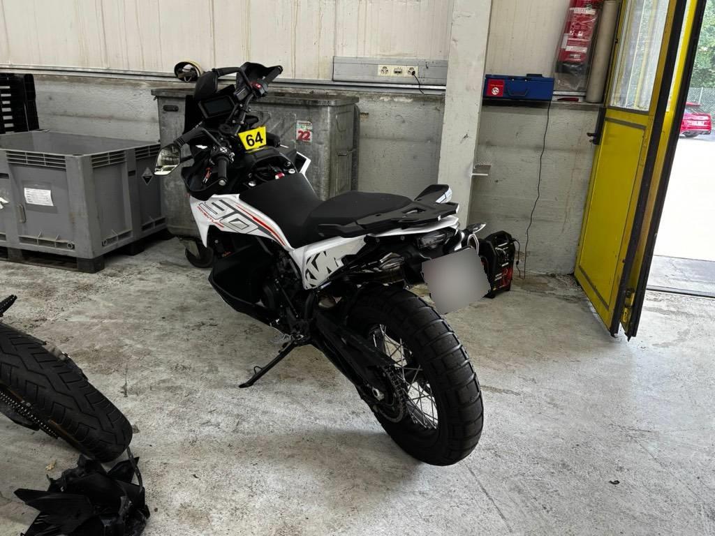 T3
