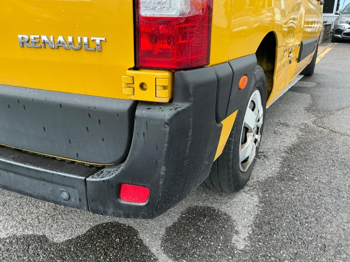 T13