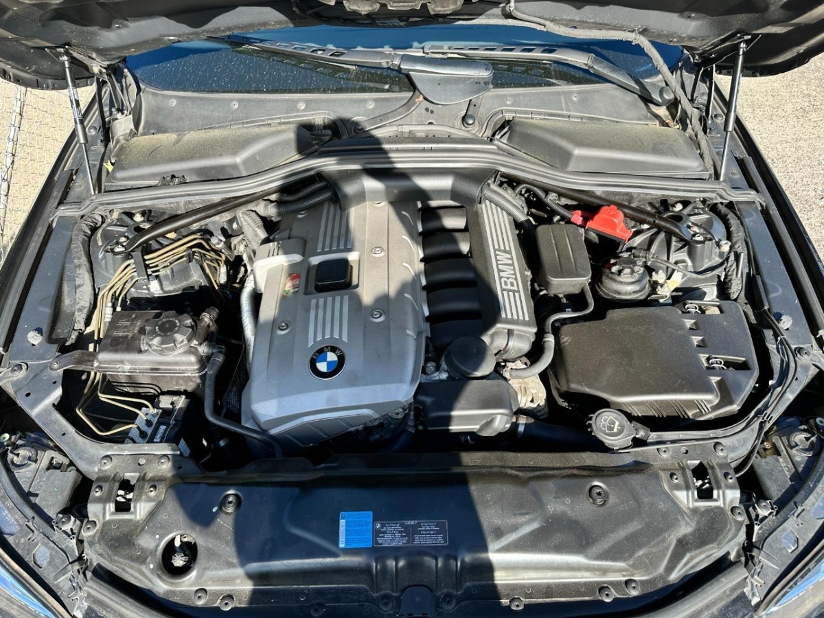 T9