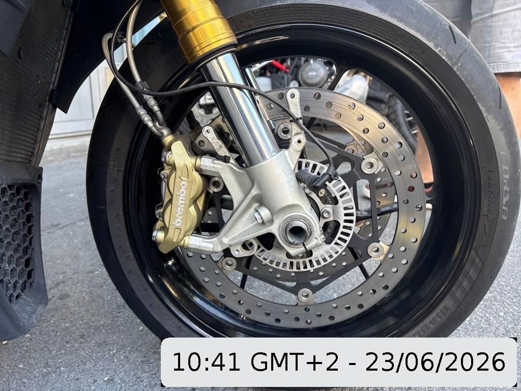 T18