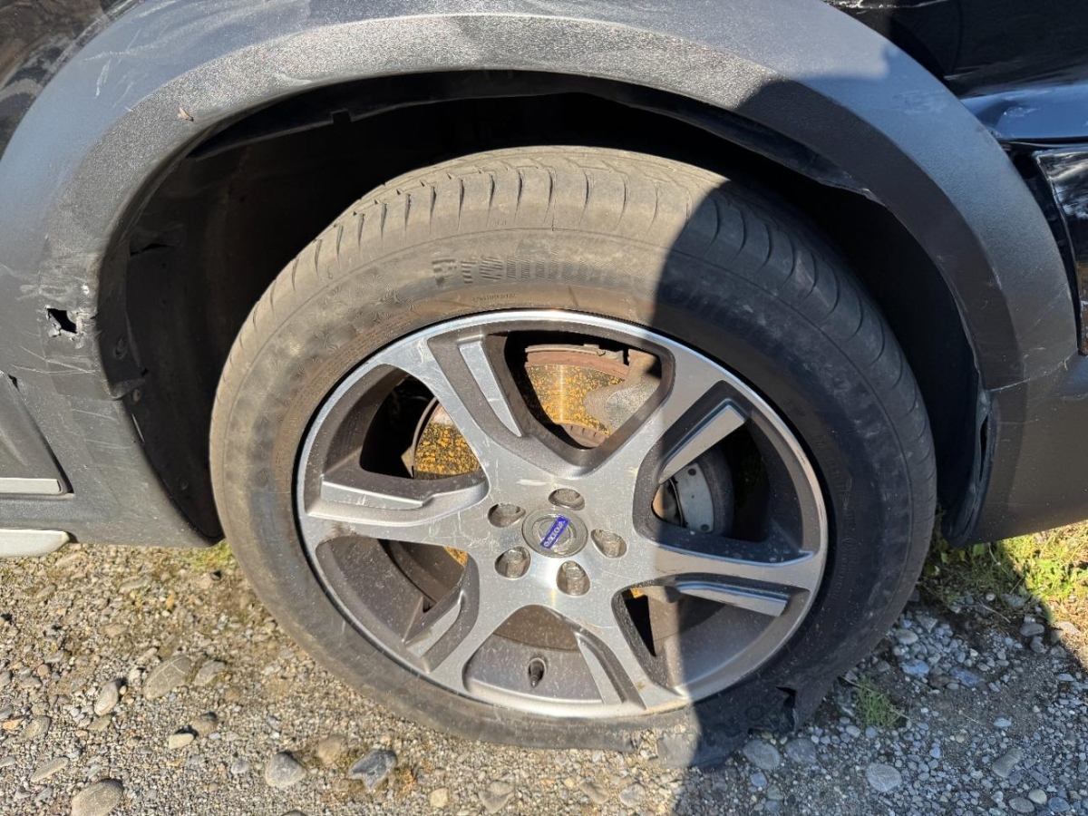T18