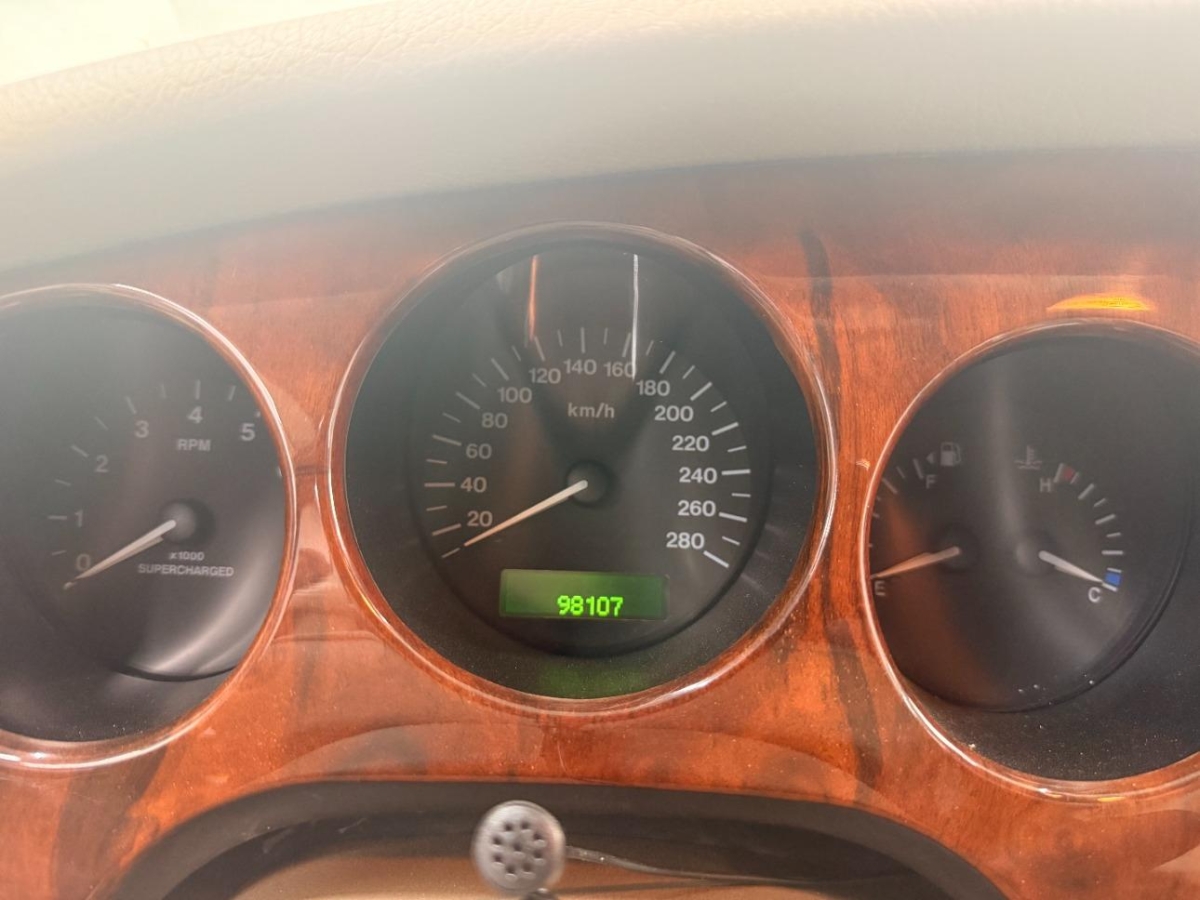T7