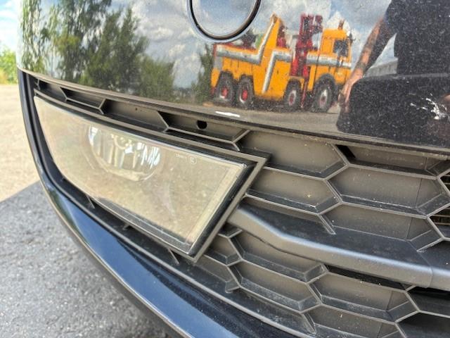 T12