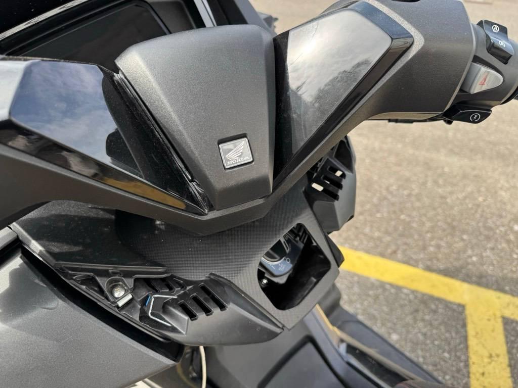 T10