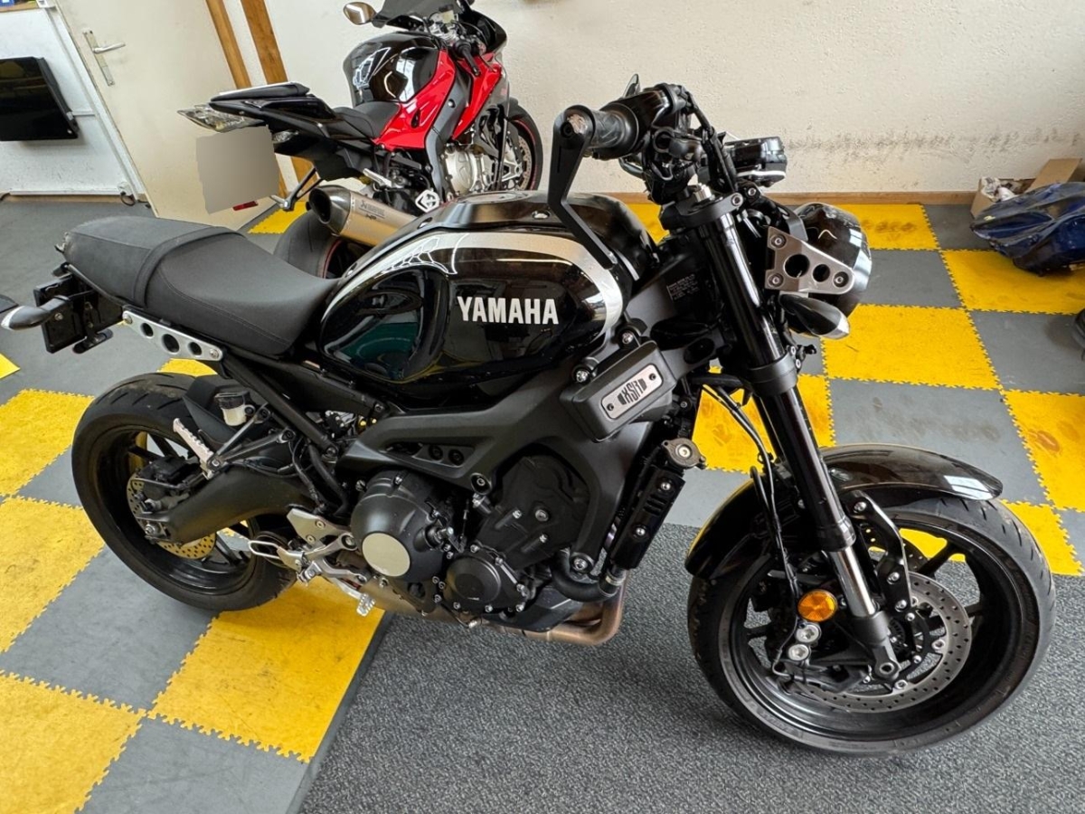 T3