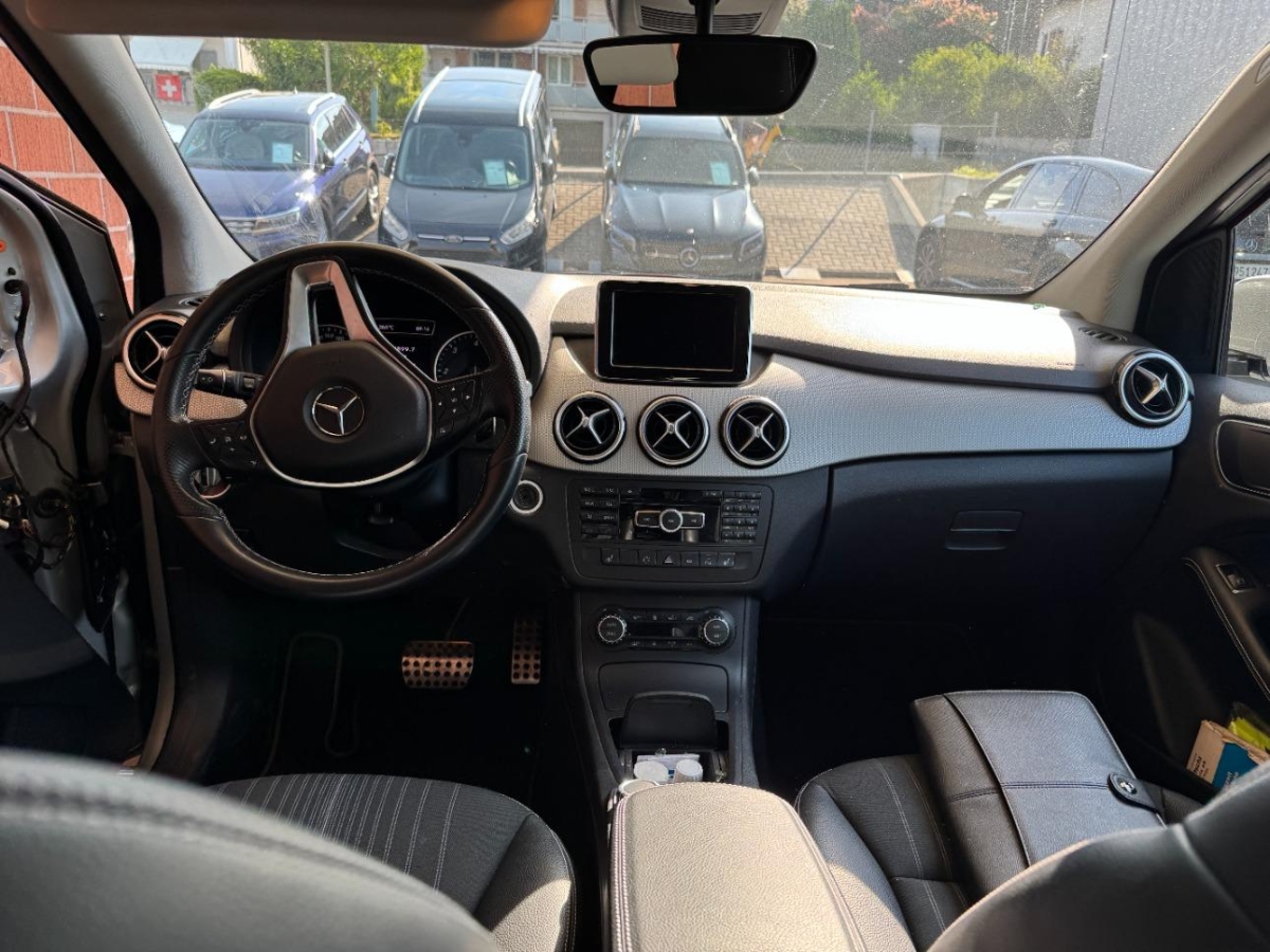 T10