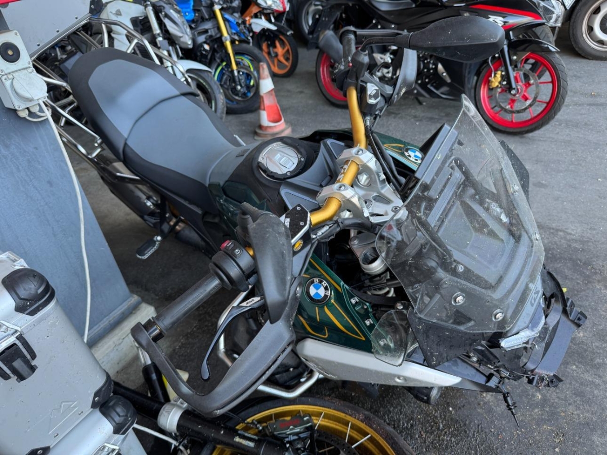 T12