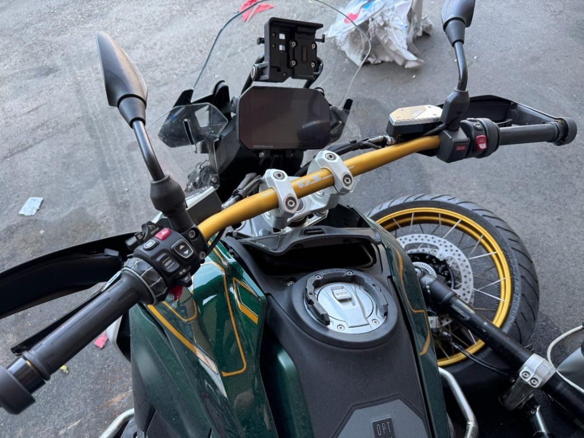 T9