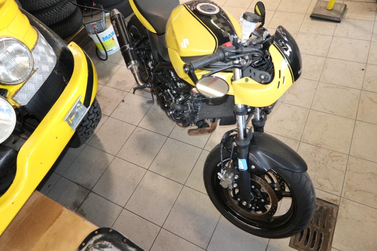 T3