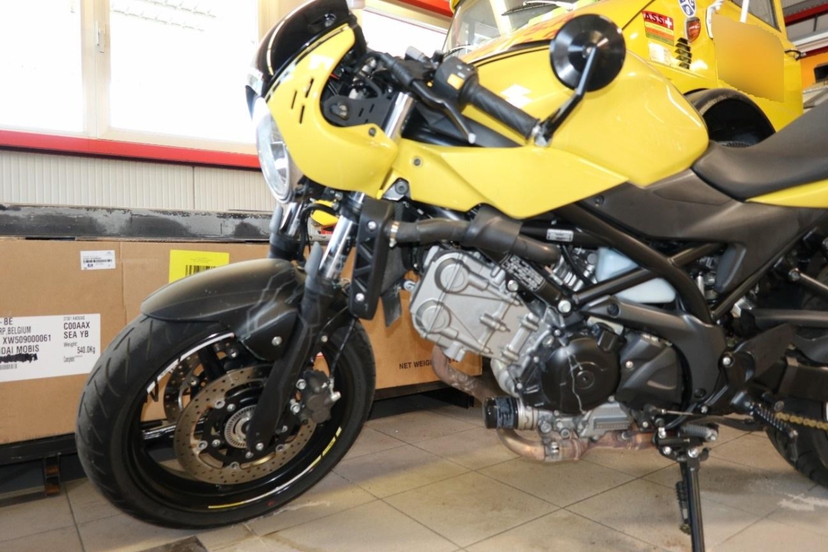 T8