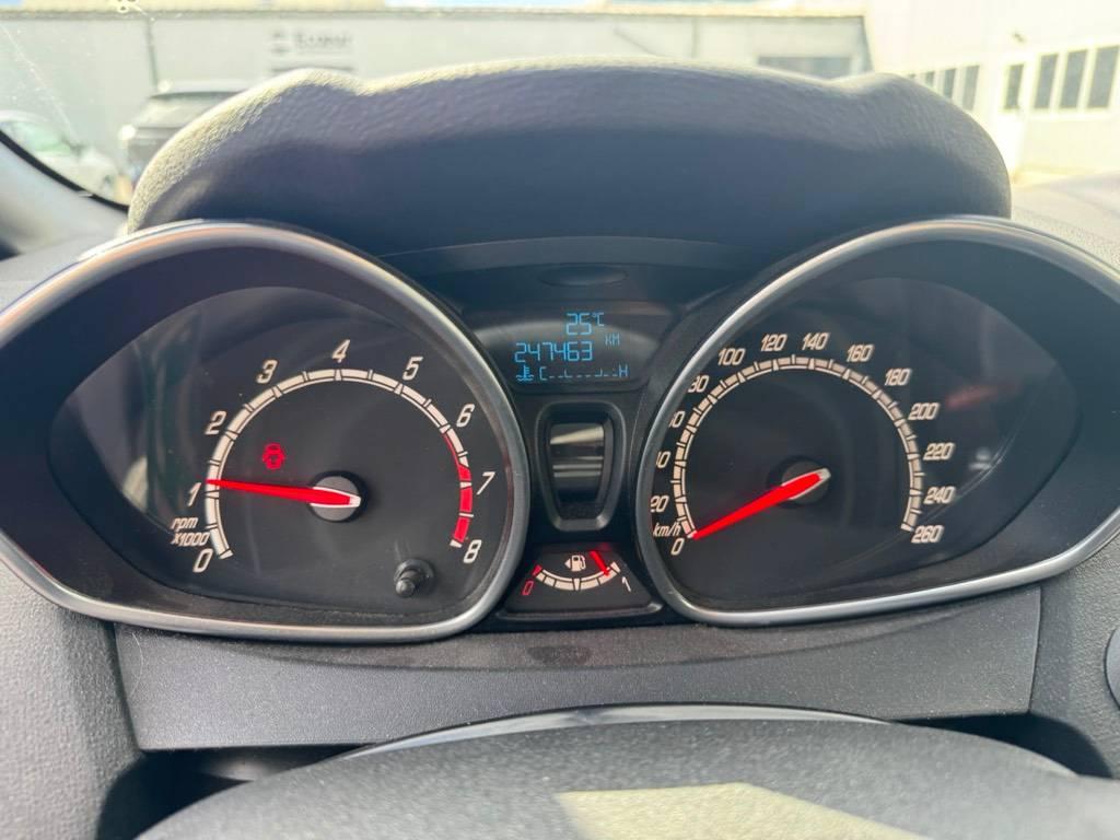 T8