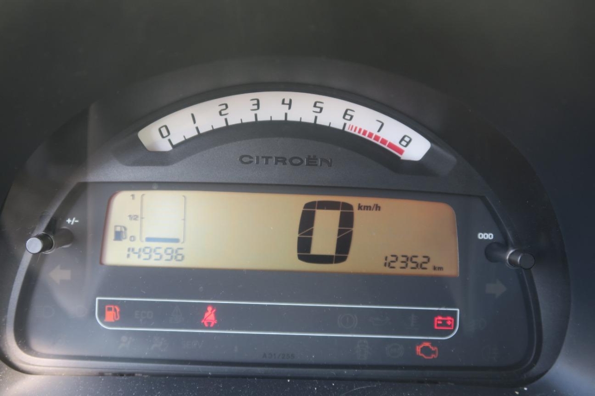 T8