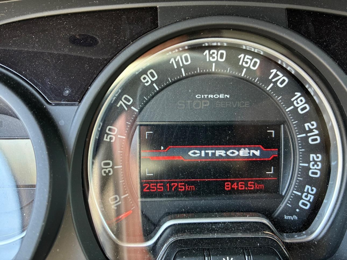 T7