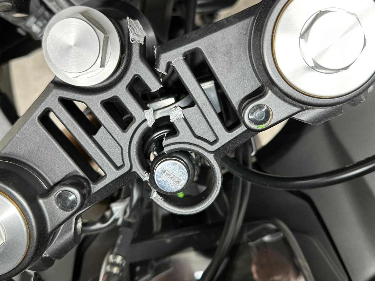 T13