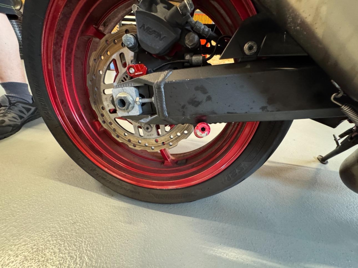 T12
