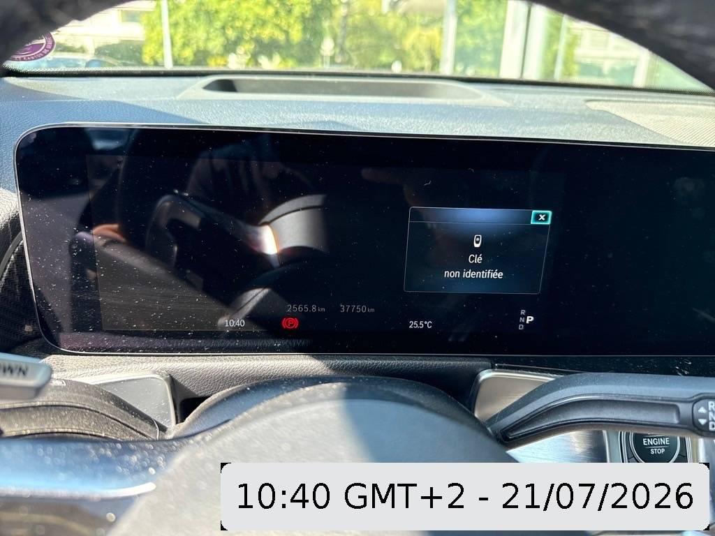 T9