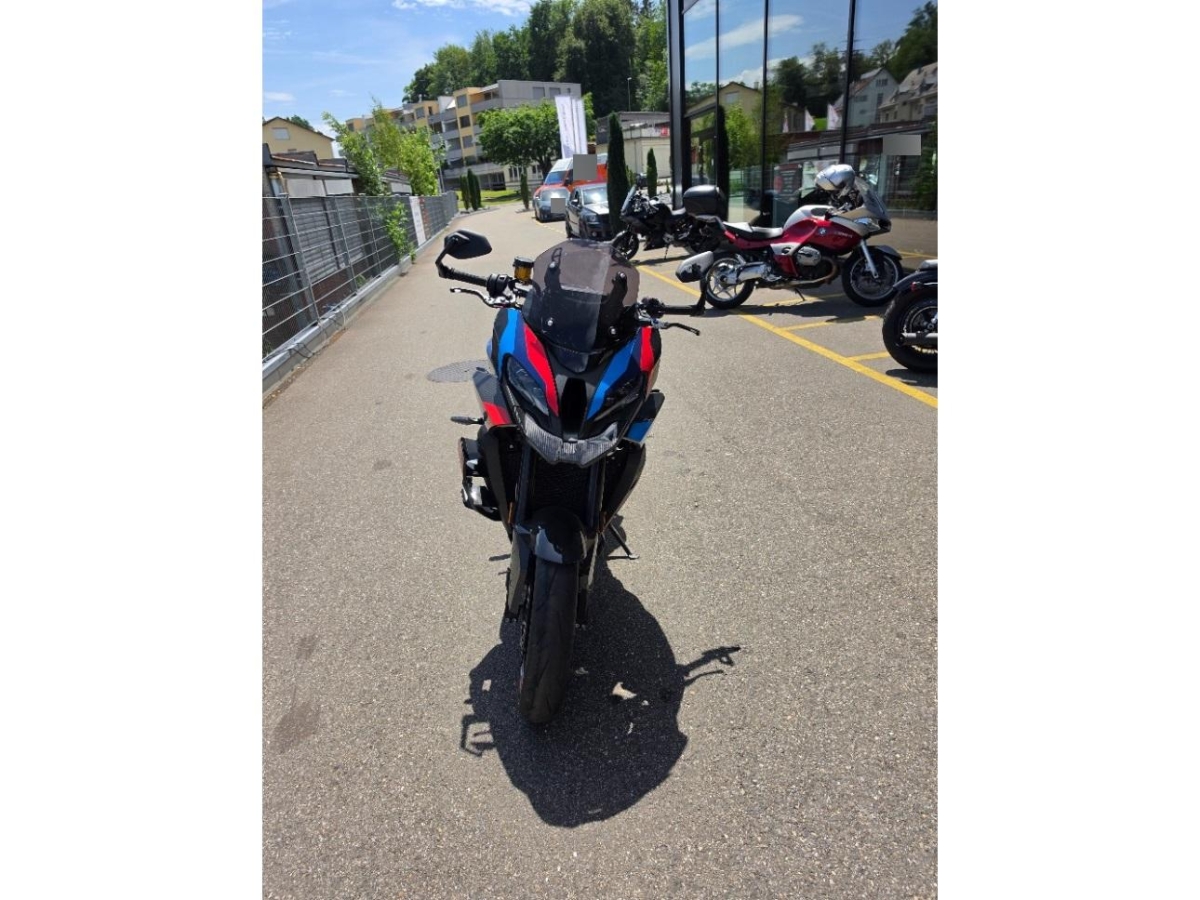 T1