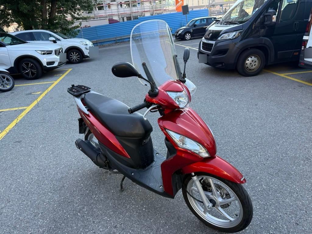 T4