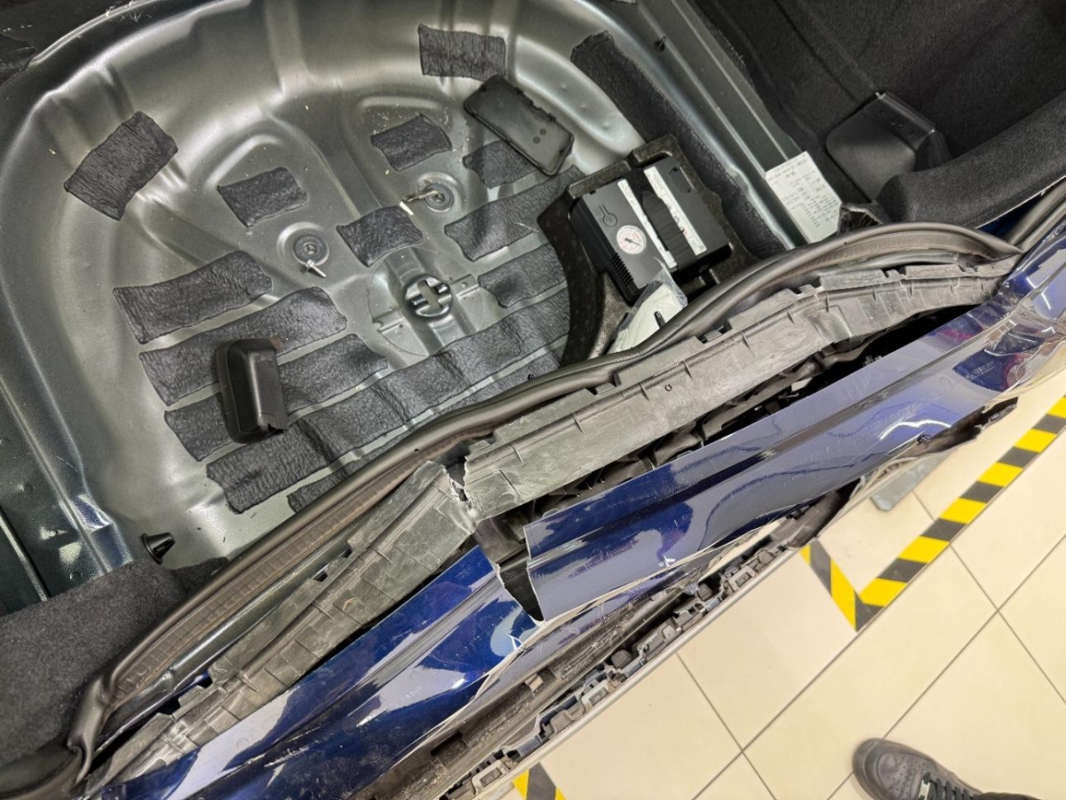 T18