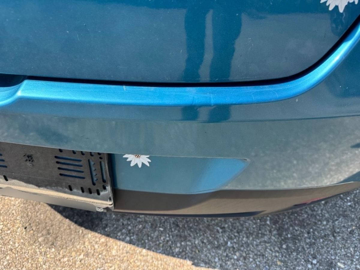 T18