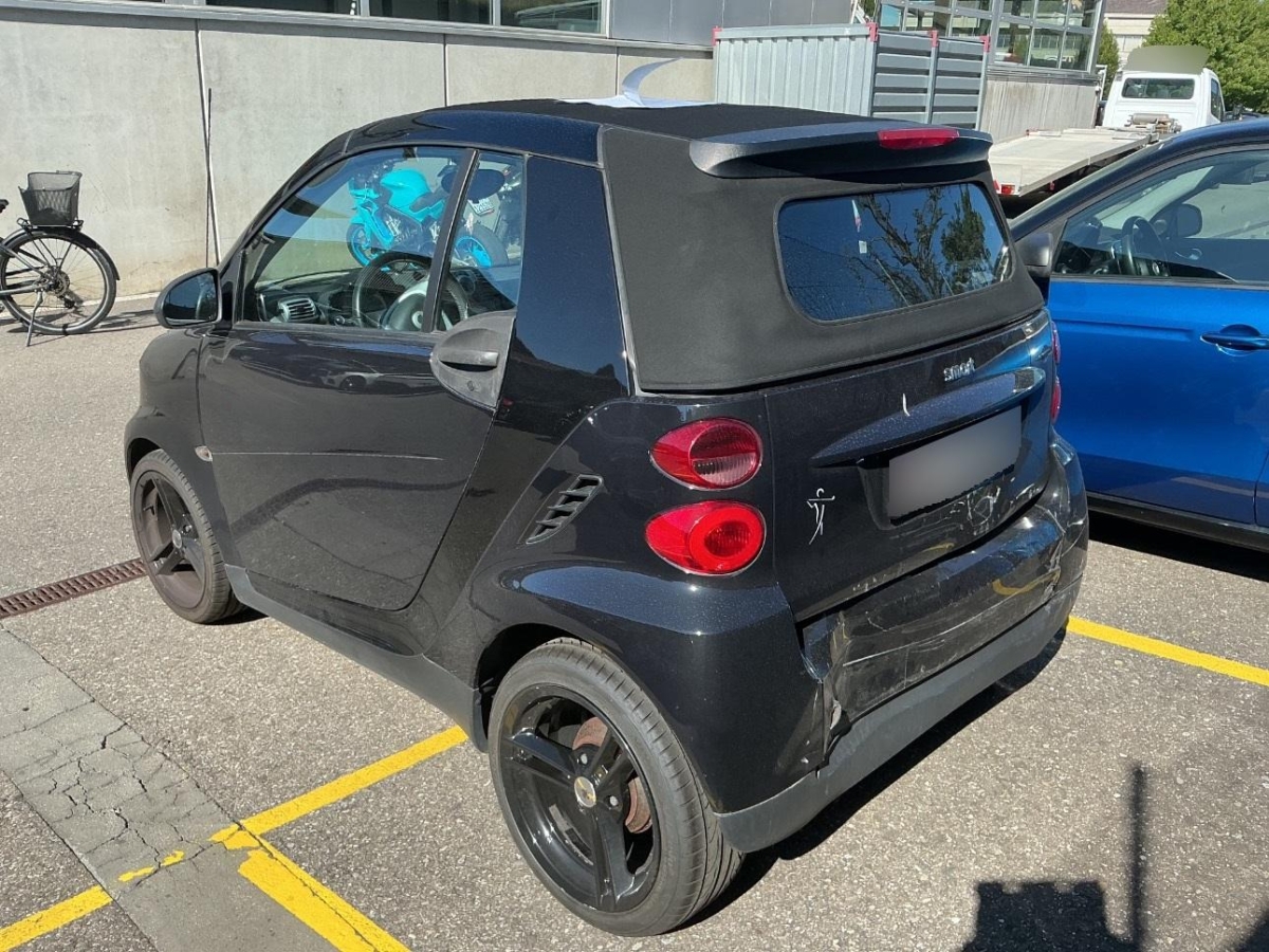T1