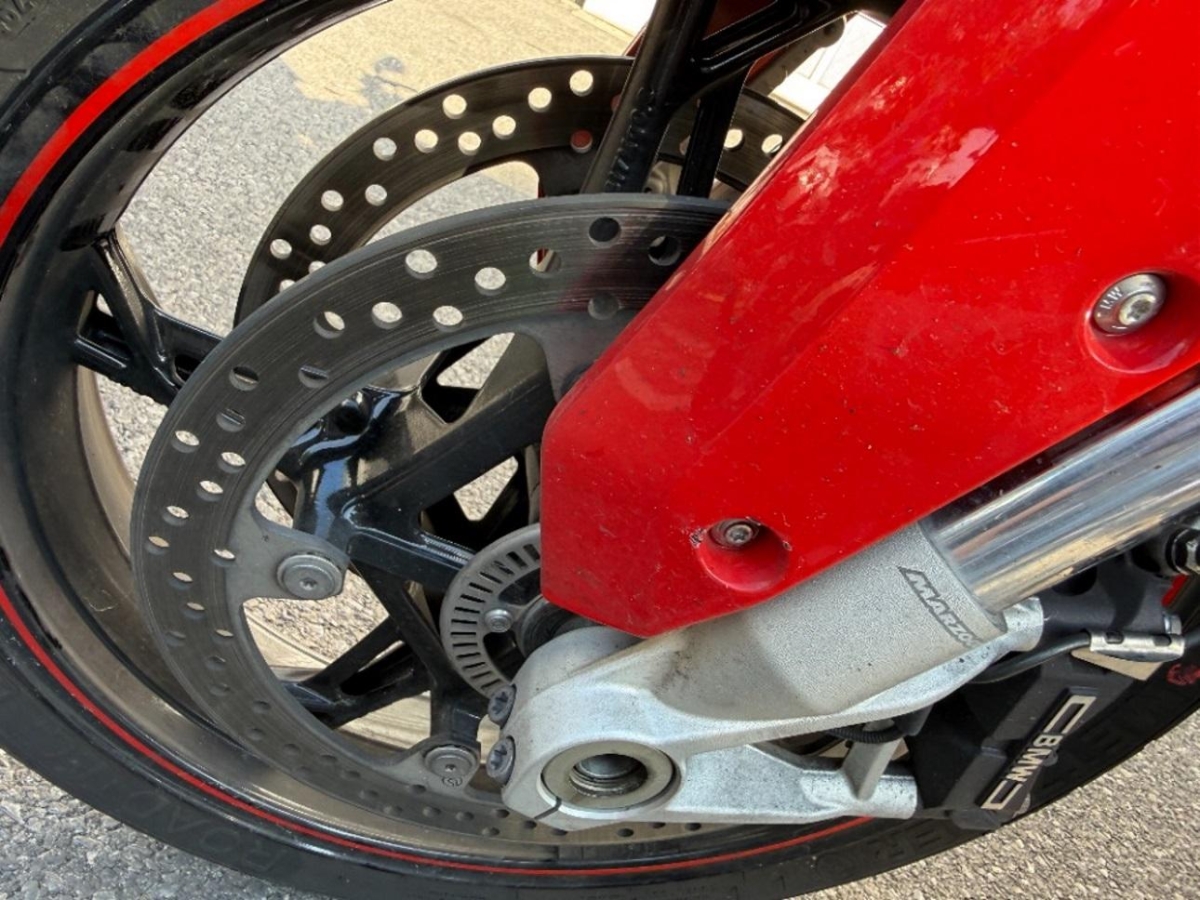 T18