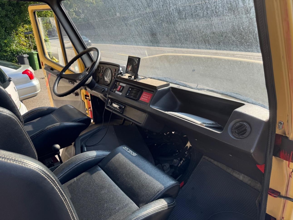 T10
