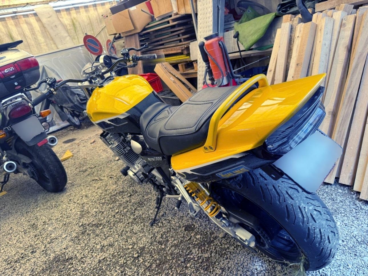 T1