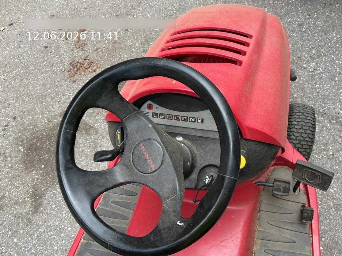 T10