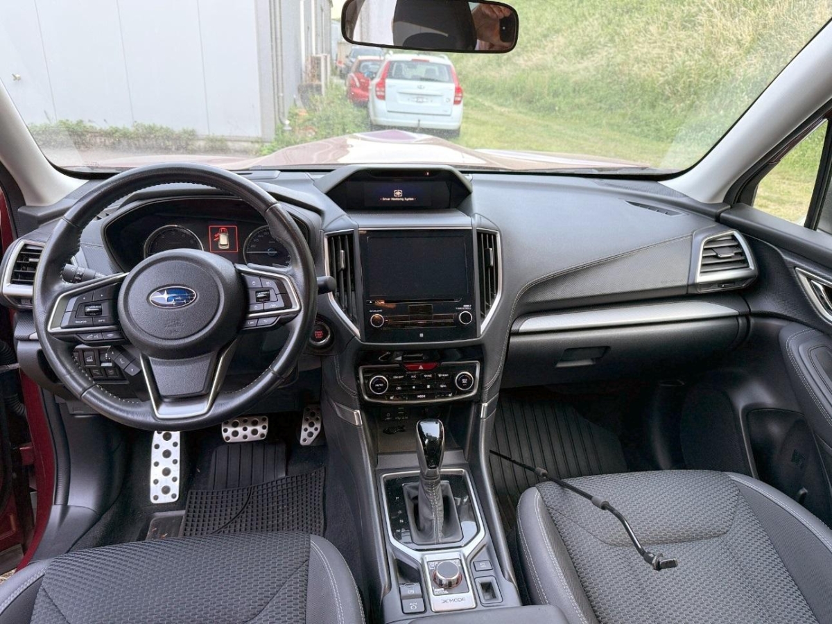 T8