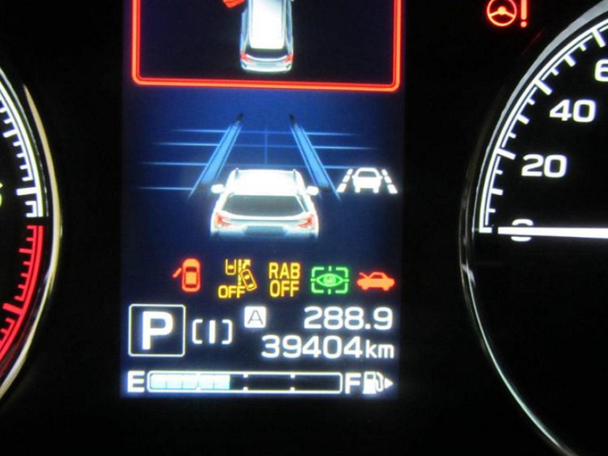 T9