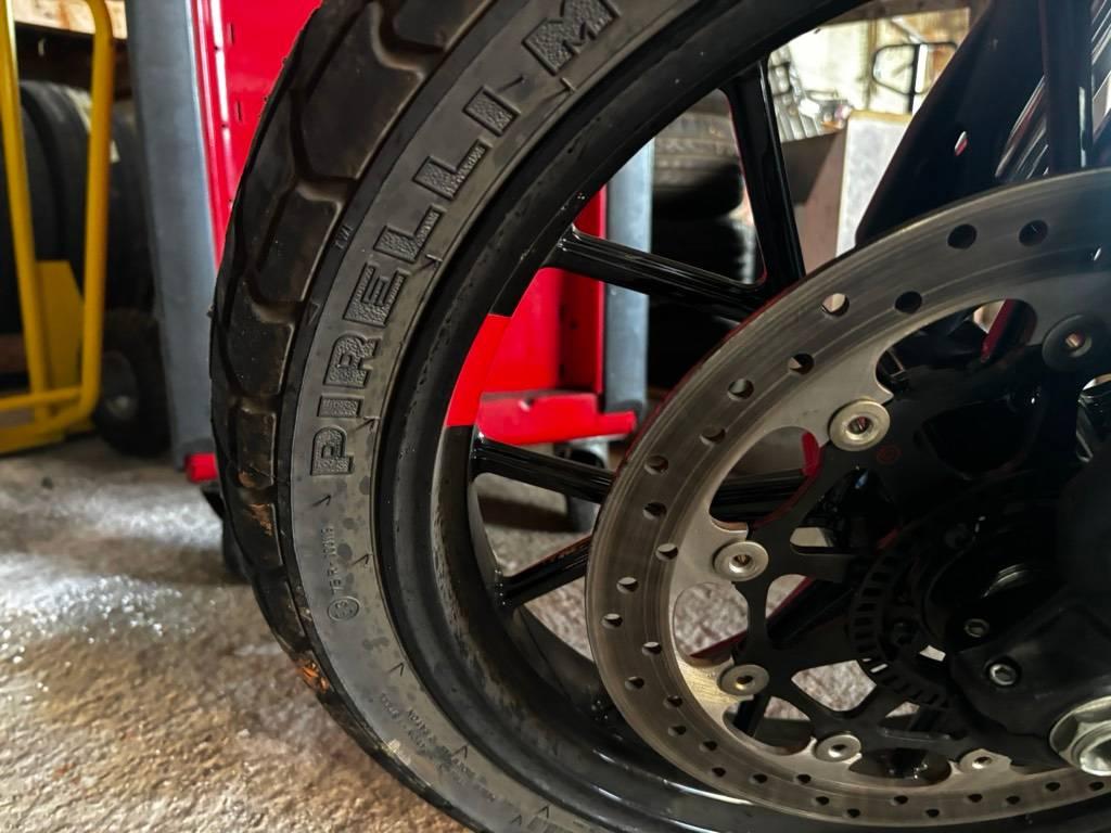 T18