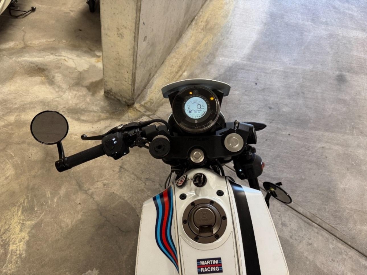 T11
