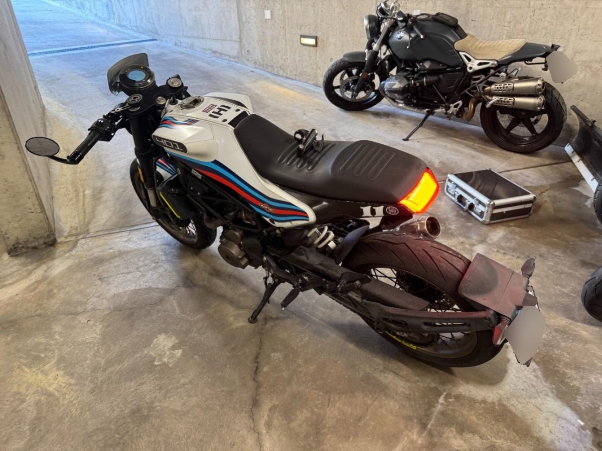 T7