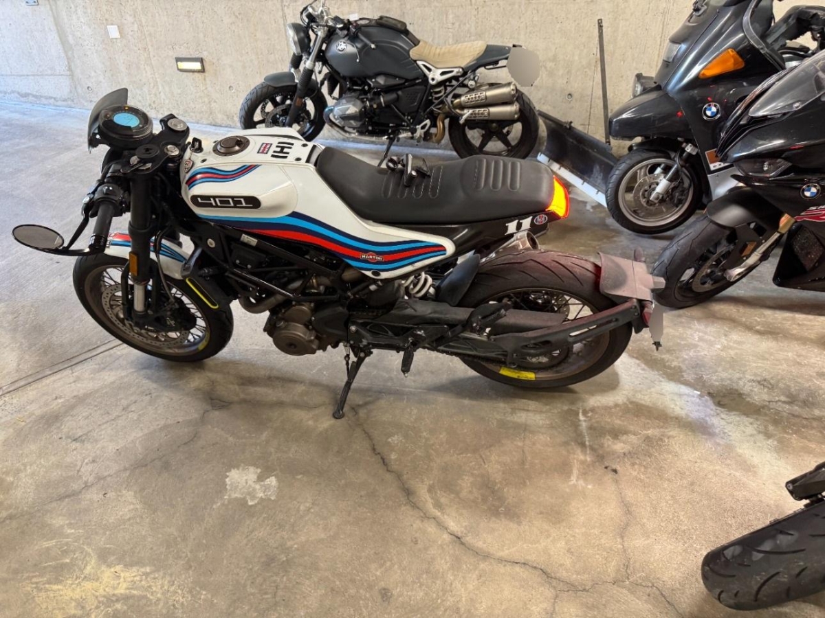T8