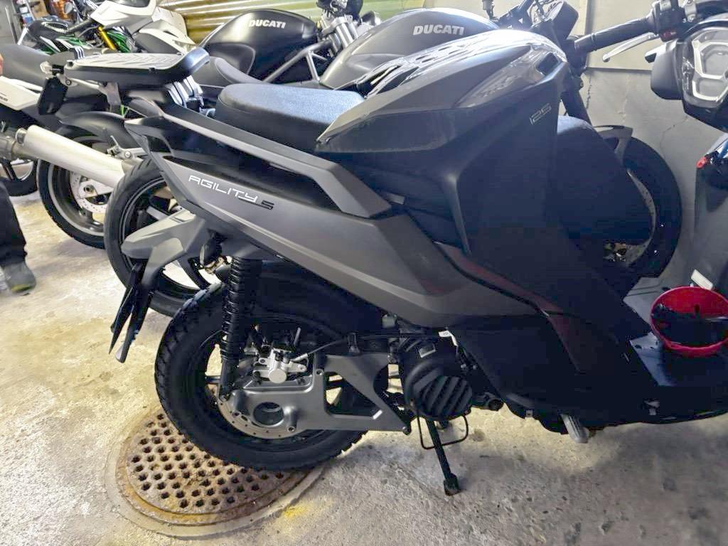 T16