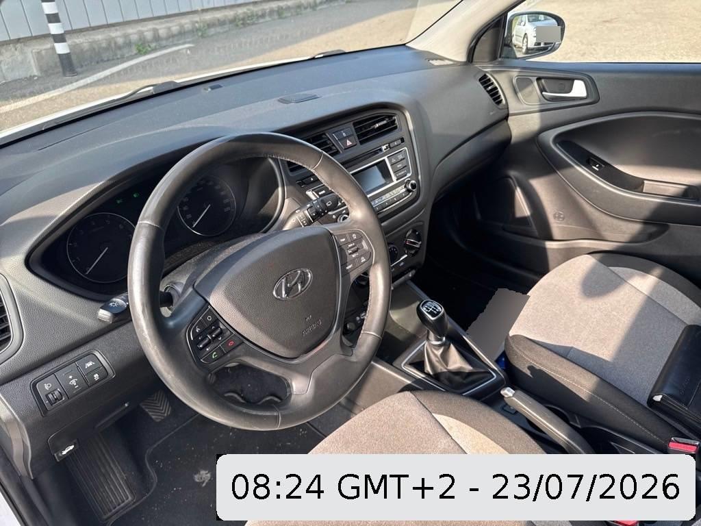 T12