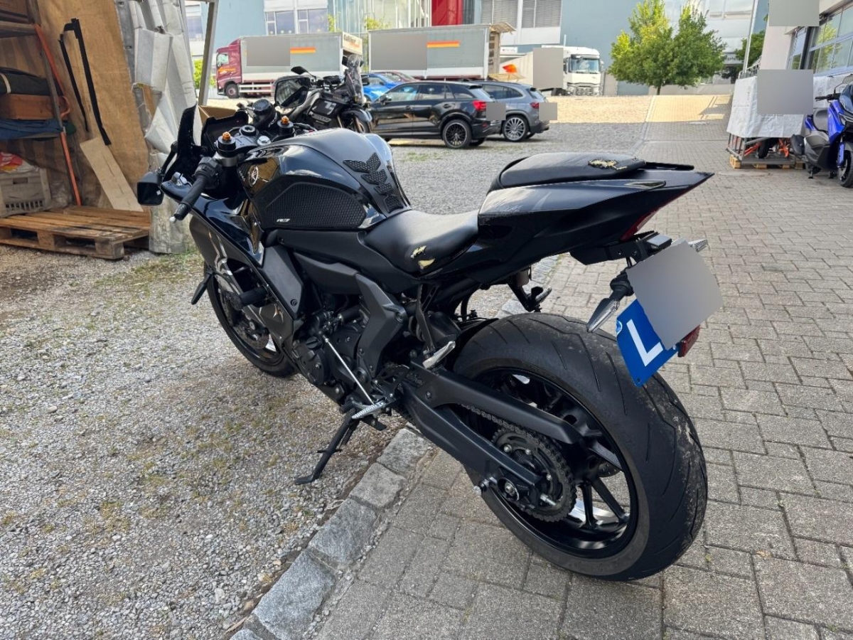 T4