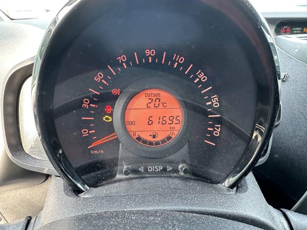 T10