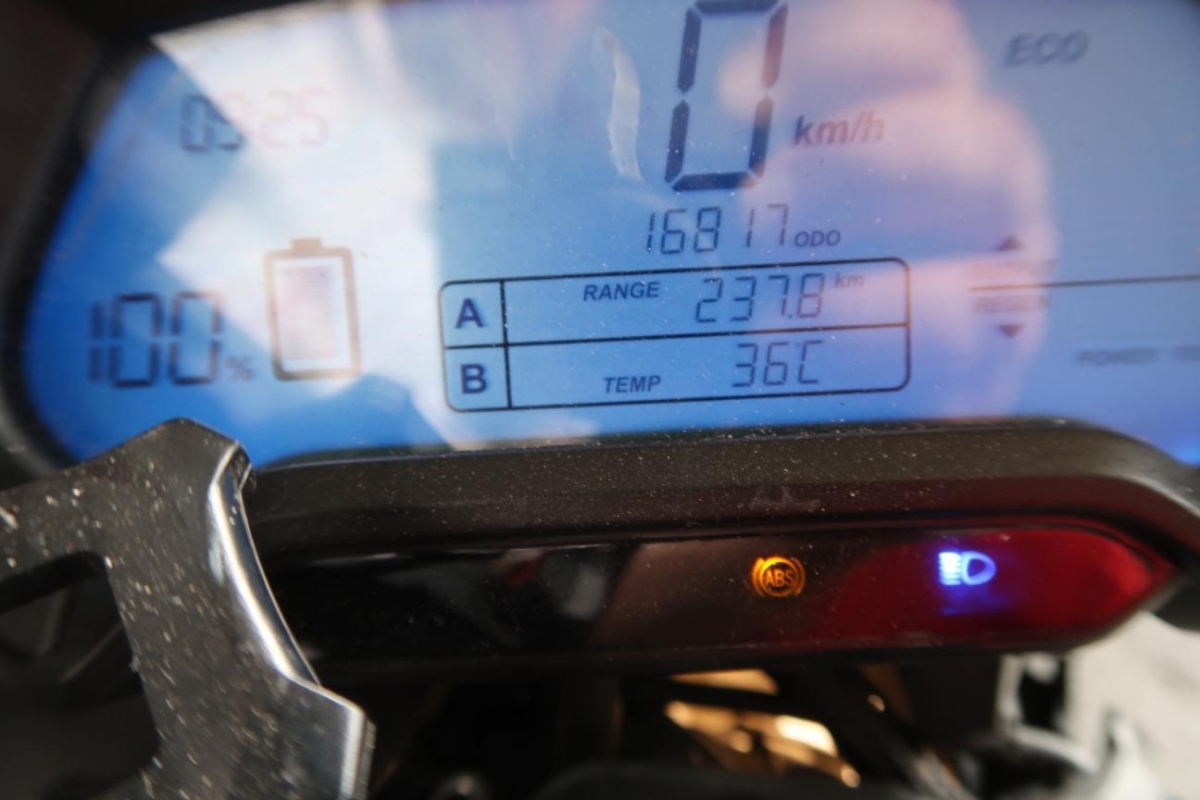 T8