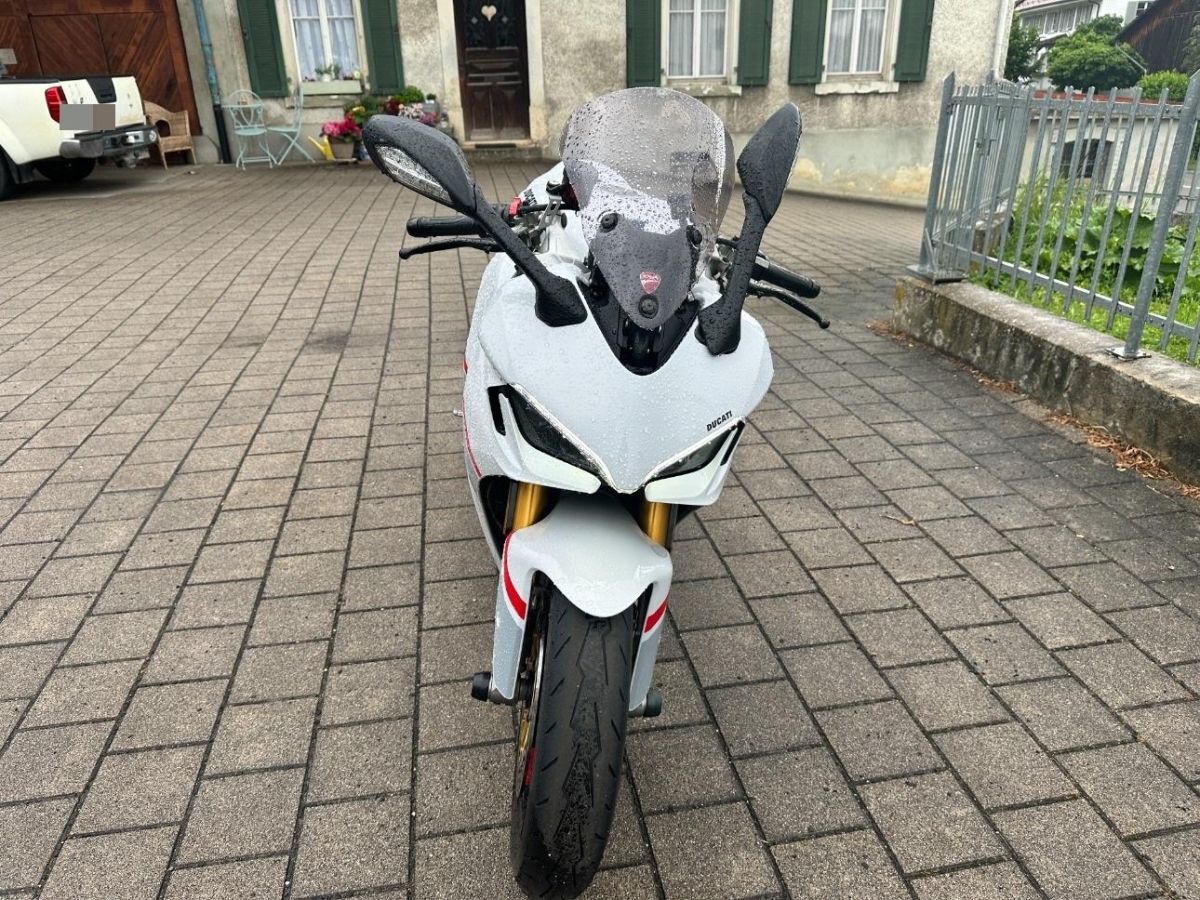 T4
