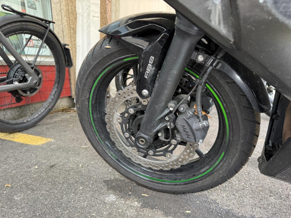 T16