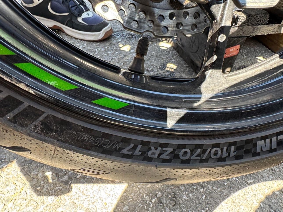 T12