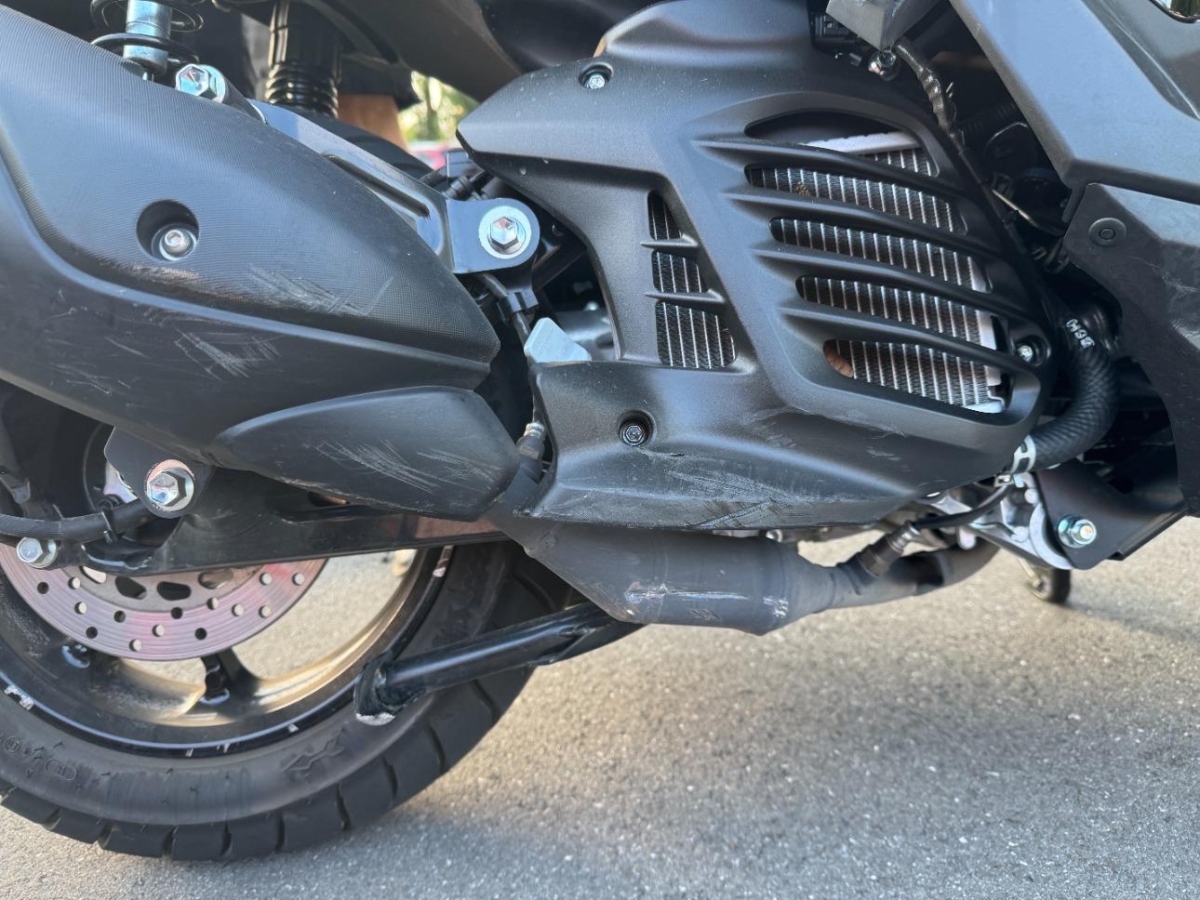 T18