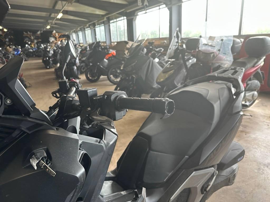 T10